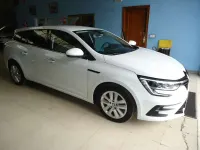 Usado Renault Mégane GrandTour Equilibre 116 CV (85 kW) 2023 Blanco Familiar