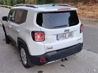Usado Jeep Renegade Longitude 140 CV (102 kW) 2015 Blanco SUV
