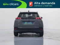 Usado Peugeot e-2008 Allure 114 kW (156 CV) 2025 Gris SUV