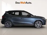 Usado Seat Arona FR 115 CV (84 kW) 2025 Gris SUV