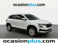 Usado Skoda Karoq Selection 115 CV (84 kW) 2024 Blanco SUV