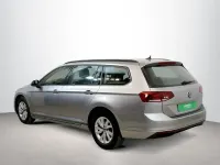 Usado VW Passat Business 150 CV (110 kW) 2022 Plateado Familiar