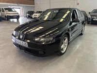 Usado Seat Leon Sport 131 CV (96 kW) 2005 Negro Utilitario