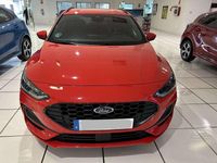 Usado Ford Focus ST-Line 125 CV (91 kW) 2024 Rojo Utilitario
