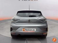 Käytetty Renault Clio V Evolution 100 HP (73 kW) 2025 Harmaa Sedan