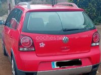 Usado VW Polo Cross 105 CV (77 kW) 2006 Rojo Utilitario