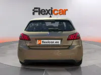 Usado Peugeot 308 Style 110 CV (80 kW) 2018 Beige Berlina