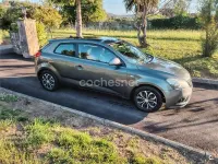 Usado Kia Ceed 105 CV (77 kW) 2011 Gris / plata Utilitario