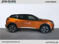 Usado Peugeot 2008 GT 131 CV (96 kW) 2021 Naranja SUV