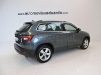 Usado Skoda Karoq Ambition 150 CV (110 kW) 2022 Azul SUV