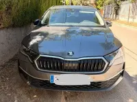 Usado Skoda Octavia 150 CV (110 kW) 2025 Gris Familiar