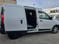 Usado Dacia Dokker Essentiel 109 HP (80 kW) 2020 Branco Monovolume