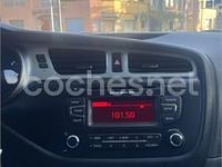 Usado Kia Ceed GT 90 CV (66 kW) 2015 Azul Berlina