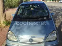 Usado Mercedes A170 Avantgarde 95 CV (69 kW) 2004 Azul Monovolumen