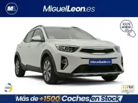 Usado Kia Stonic 84 CV (61 kW) 2023 Blanco SUV