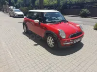 Usado Mini ONE 90 CV (66 kW) 2003 Rojo Utilitario