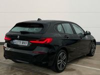 Käytetty BMW 118 Comfort Edition 136 HP (100 kW) 2024 Viistoperä
