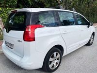 Używany Peugeot 5008 Active 115 KM (84 kW) 2013 Biały Minivan