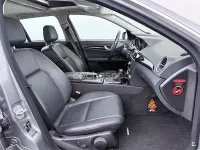 Usado Mercedes C200 Avantgarde 136 CV (100 kW) 2012 Gris / plata Familiar