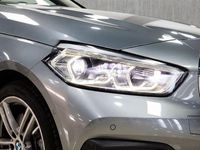 Usado BMW 118 150 CV (110 kW) 2024 Gris / plata Utilitario