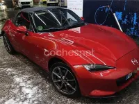 Usado Mazda MX5 Luxury 160 CV (117 kW) 2015 Rojo Descapotable