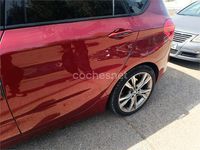 Usado BMW 218 150 CV (110 kW) 2017 Rojo Familiar