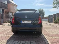 Usado Honda FR-V Executive 140 CV (102 kW) 2008 Negro Monovolumen