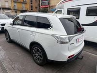 Usado Mitsubishi Outlander 150 CV (110 kW) 2014 Blanco SUV