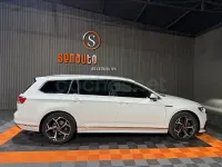 Usado VW Passat R-line 150 CV (110 kW) 2021 Blanco Familiar