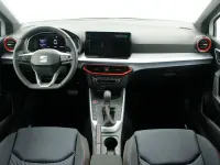 Usado Seat Arona FR 116 CV (85 kW) 2025 Blanco SUV