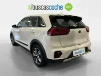 Usado Kia Niro 141 CV (103 kW) 2021 Blanco SUV