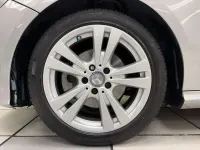 Usado Mercedes A180 Urban 122 CV (89 kW) 2016 Gris Utilitario