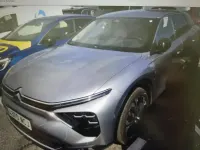 Usado Citroën C5 X Shine 180 CV (132 kW) 2023 Gris / plata Familiar