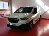 Usado Opel Combo S 100 CV (73 kW) 2021 Blanco Monovolumen