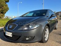 Usado Seat Leon Stylance 105 CV (77 kW) 2007 Gris / plata Utilitario