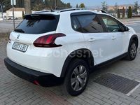 Usado Peugeot 2008 Signature Sky 100 CV (73 kW) 2019 Blanco SUV