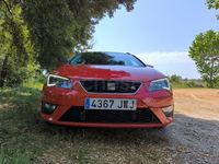 Usado Seat Leon FR 150 CV (110 kW) 2017 Granate Berlina