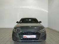 Usado Audi A4 Ambiente 163 CV (119 kW) 2024 Gris / plata Berlina