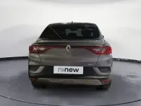 Usado Renault Arkana Zen 145 CV (106 kW) 2022 Gris SUV
