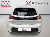 Usado Peugeot 208 Allure 100 kW (136 CV) 2023 Blanco Utilitario