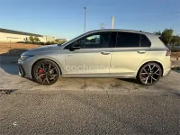 Usado VW Golf VIII GTI 265 CV (194 kW) 2025 Gris / plata Berlina