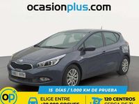 Usado Kia Ceed 90 CV (66 kW) 2014 Azul Utilitario