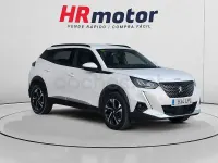 Usado Peugeot 2008 Allure 110 CV (80 kW) 2021 Blanco SUV