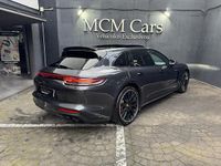 Usado Porsche Panamera 550 CV (404 kW) 2018 Gris Familiar