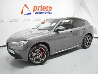 Usado Alfa Romeo Stelvio Veloce 209 CV (153 kW) 2022 Gris SUV
