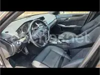 Usado Mercedes E220 Avantgarde 170 CV (125 kW) 2012 Negro Berlina