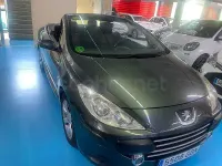 Usado Peugeot 307 CC 143 CV (105 kW) 2008 Gris / plata Descapotable