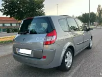 Usado Renault Grand Scénic II Expression 120 CV (88 kW) 2005 Gris / plata Monovolumen