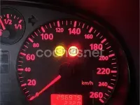 Usado Audi A3 Attraction 125 CV (91 kW) 1997 Gris / plata Utilitario