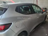 Usado Renault Clio IV LIMITED 75 CV (55 kW) 2017 Gris / plata Berlina